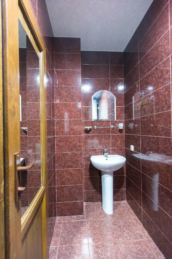 Apartament On Rustaveli Μπατούμι Εξωτερικό φωτογραφία